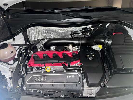 AUDI-RS Q3-2015