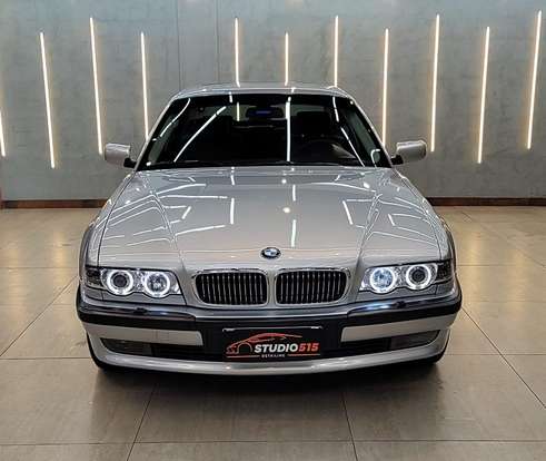 BMW-750i-1998