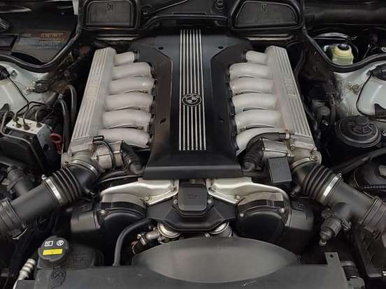 BMW-750i-5.4 SEDAN V12 24V GASOLINA 4P AUTOMÁTICO BMW-750i-1998