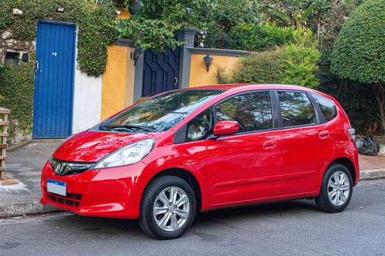 HONDA-FIT-2013