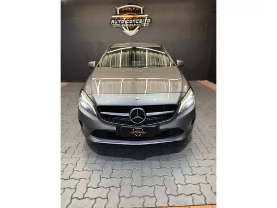 MERCEDES-BENZ A 200 1.6 TURBO 16V FLEX 4P AUTOMÁTICO