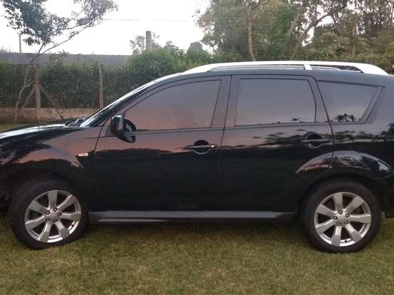 MITSUBISHI-OUTLANDER-3.0 GT 4X4 V6 24V GASOLINA 4P AUTOMÁTICO MITSUBISHI-OUTLANDER-2010