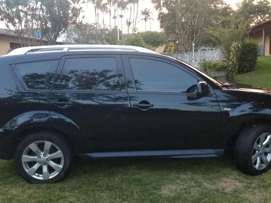 MITSUBISHI-OUTLANDER-3.0 GT 4X4 V6 24V GASOLINA 4P AUTOMÁTICO MITSUBISHI-OUTLANDER-2010