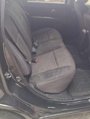 NISSAN-LIVINA-2012