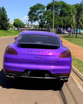 PORSCHE-PANAMERA-2014