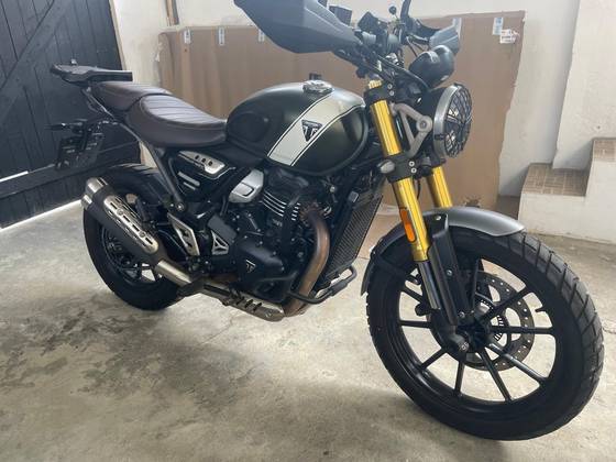 TRIUMPH SCRAMBLER 400 X 