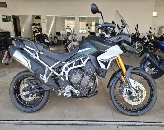 TRIUMPH TIGER 900 RALLY 
