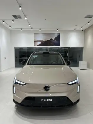 VOLVO EX90 P8 RECHARGE TWIN ELECTRIC PERFORMANCE ULTRA AWD