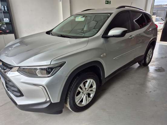 CHEVROLET-TRACKER-2021
