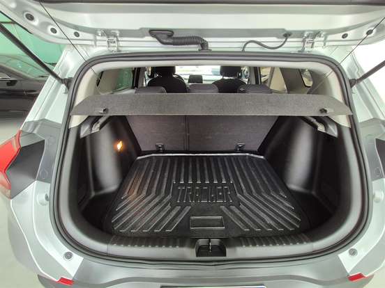 CHEVROLET-TRACKER-2021
