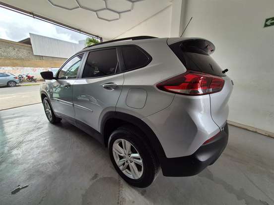 CHEVROLET-TRACKER-2021