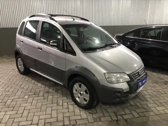FIAT IDEA 1.8 MPI ADVENTURE 8V FLEX 4P MANUAL