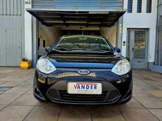 FORD FIESTA 1.6 MPI CLASS HATCH 8V FLEX 4P MANUAL