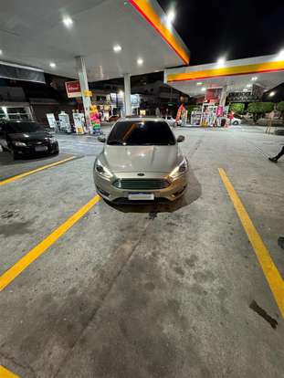 FORD-FOCUS-2016