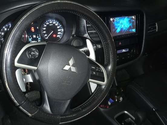 MITSUBISHI-OUTLANDER-2.0 16V GASOLINA 4P AUTOMÁTICO MITSUBISHI-OUTLANDER-2015