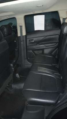MITSUBISHI-OUTLANDER-2.0 16V GASOLINA 4P AUTOMÁTICO MITSUBISHI-OUTLANDER-2015