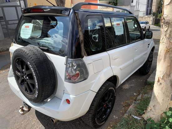 MITSUBISHI-PAJERO TR4-2011