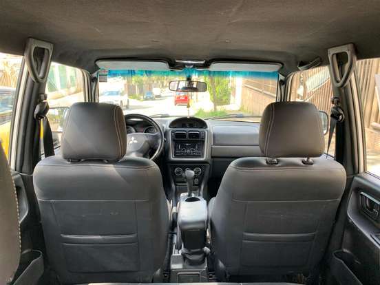 MITSUBISHI-PAJERO TR4-2.0 4X4 16V 140CV FLEX 4P AUTOMÁTICO MITSUBISHI-PAJERO TR4-2011