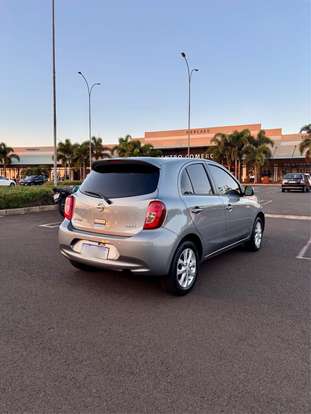 NISSAN-MARCH-2015