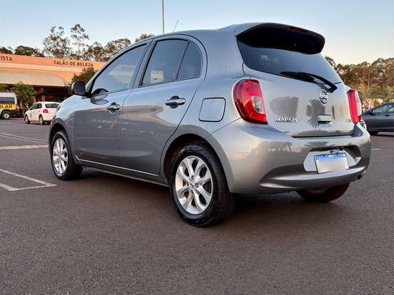 NISSAN-MARCH-1.6 SV 16V FLEX 4P MANUAL NISSAN-MARCH-2015
