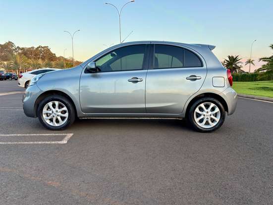 NISSAN-MARCH-2015