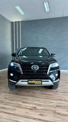 TOYOTA-HILUX SW4-2022