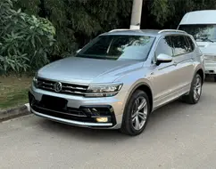 VOLKSWAGEN TIGUAN 2.0 350 TSI GASOLINA ALLSPACE R-LINE 4MOTION DSG VOLKSWAGEN TIGUAN 2.0 350 TSI GASOLINA ALLSPACE R-LINE 4MOTION DSG