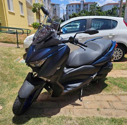 YAMAHA XMAX ABS 