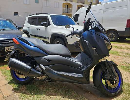 YAMAHA-XMAX ABS-2024