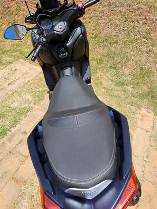 YAMAHA-XMAX ABS-2024