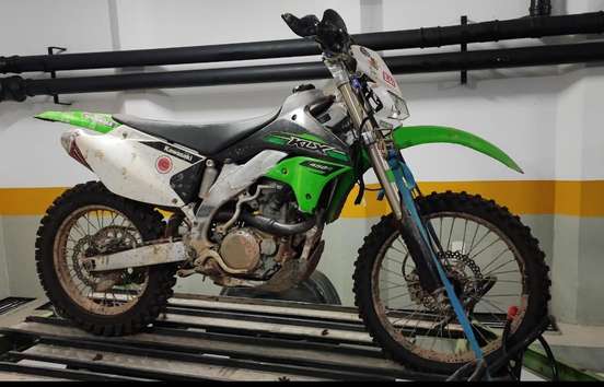 KAWASAKI-KLX450R-2015
