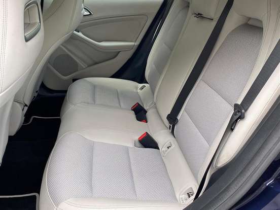 MERCEDES-BENZ-C 180-1.6 CGI GASOLINA AVANTGARDE COUPÉ 9G-TRONIC MERCEDES-BENZ-C 180-2018