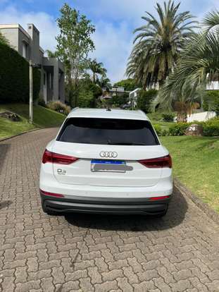 AUDI-Q3-2020