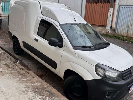FIAT-FIORINO-1.4 MPI FURGÃO ENDURANCE 8V FLEX 2P MANUAL FIAT-FIORINO-2022