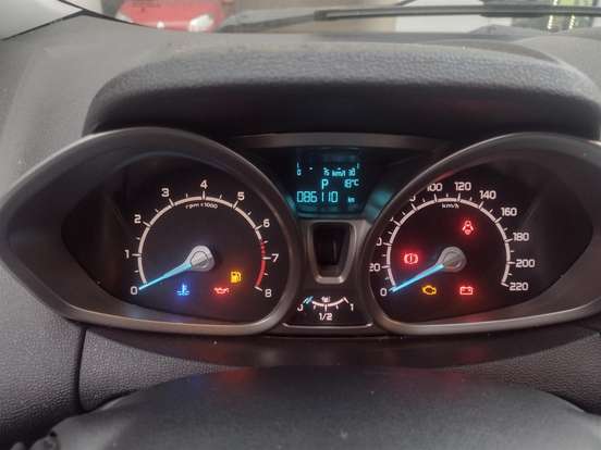 FORD-ECOSPORT-2012