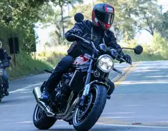 KAWASAKI Z900RS KAWASAKI Z900RS