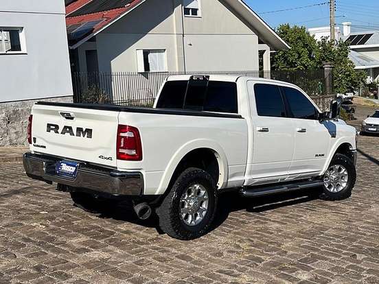 RAM-2500-6.7 I6 TURBO DIESEL LARAMIE CD 4X4 AUTOMÁTICO RAM-2500-2022