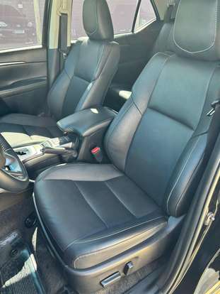 TOYOTA-HILUX SW4-2022