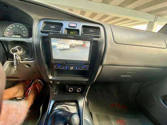 TOYOTA-HILUX SW4-2001