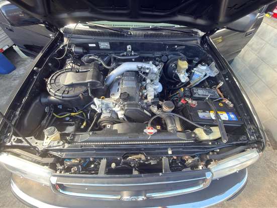 TOYOTA-HILUX SW4-3.0 4X4 8V TURBO DIESEL 4P MANUAL TOYOTA-HILUX SW4-2001