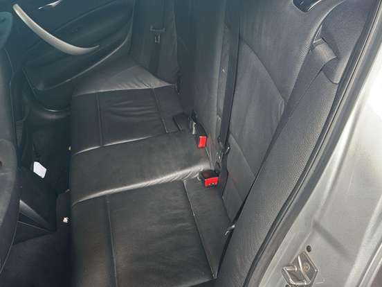 BMW-120i-2.0 TOP HATCH 16V GASOLINA 4P AUTOMÁTICO BMW-120i-2010