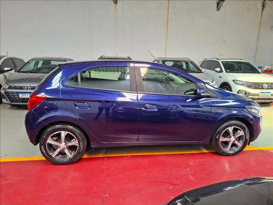 CHEVROLET-ONIX-1.4 MPFI LTZ 8V FLEX 4P AUTOMÁTICO CHEVROLET-ONIX-2017