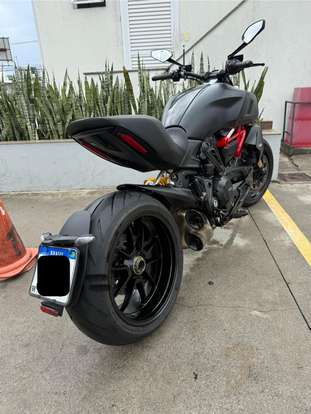 DUCATI-DIAVEL 1260 S-2021