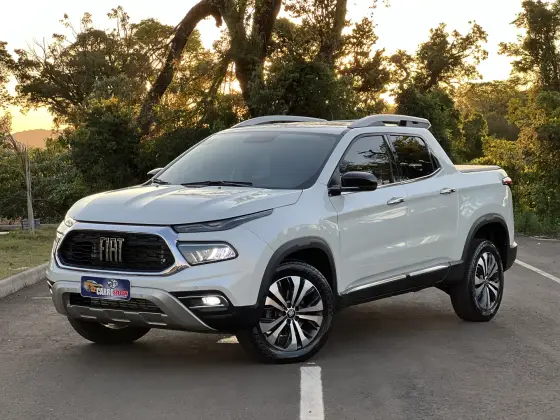 FIAT TORO 2.0 16V TURBO DIESEL VOLCANO 4WD AT9 FIAT TORO 2.0 16V TURBO DIESEL VOLCANO 4WD AT9