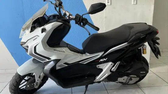 HONDA-ADV-2023
