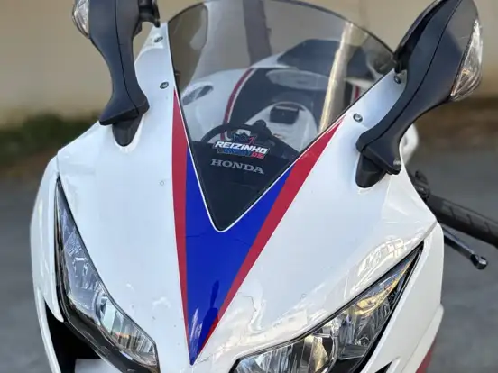 HONDA-CBR 1000RR HONDA-CBR 1000RR-2012
