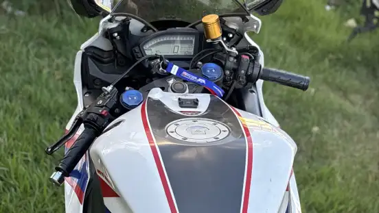 HONDA-CBR 1000RR-2012