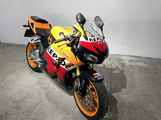 HONDA CBR 600RR 