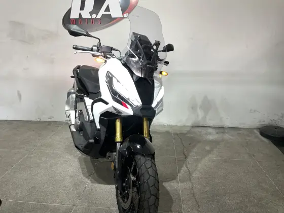 HONDA X-ADV 
