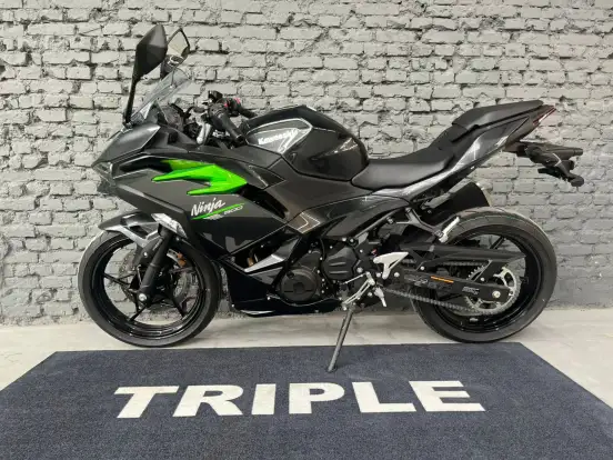 KAWASAKI-NINJA 500-2025
